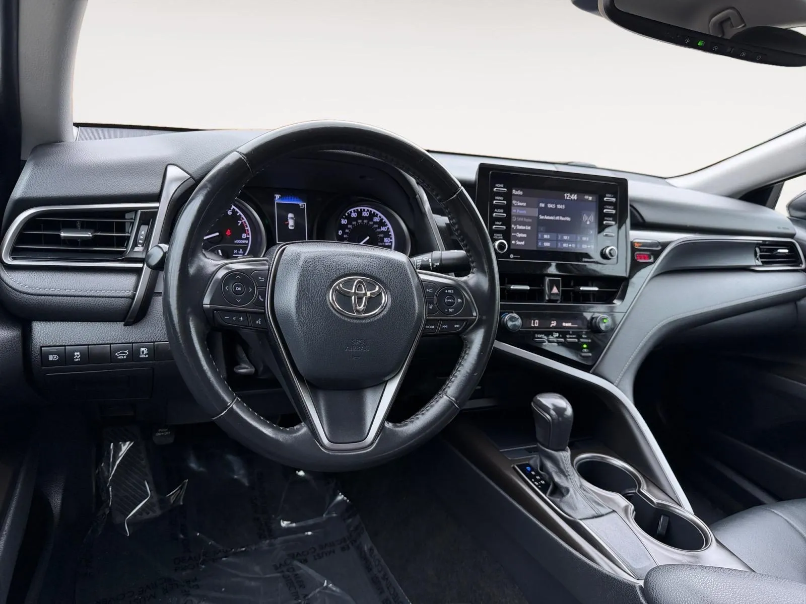 Toyota Camry photo 20