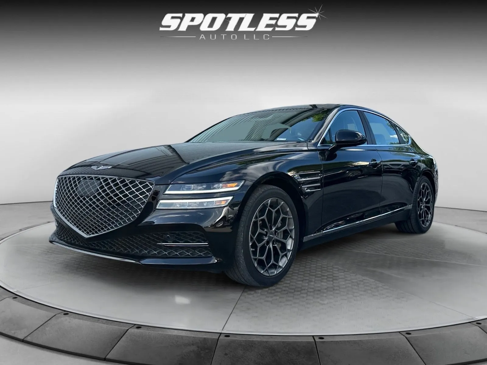 Genesis G80 photo 10