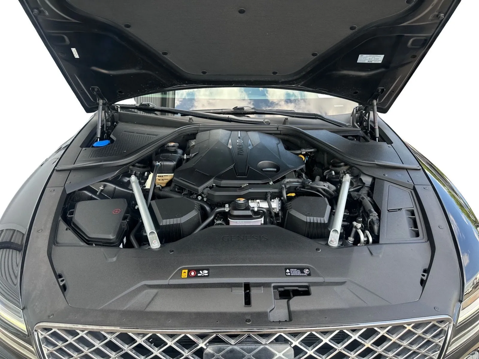 Genesis G80 photo 16