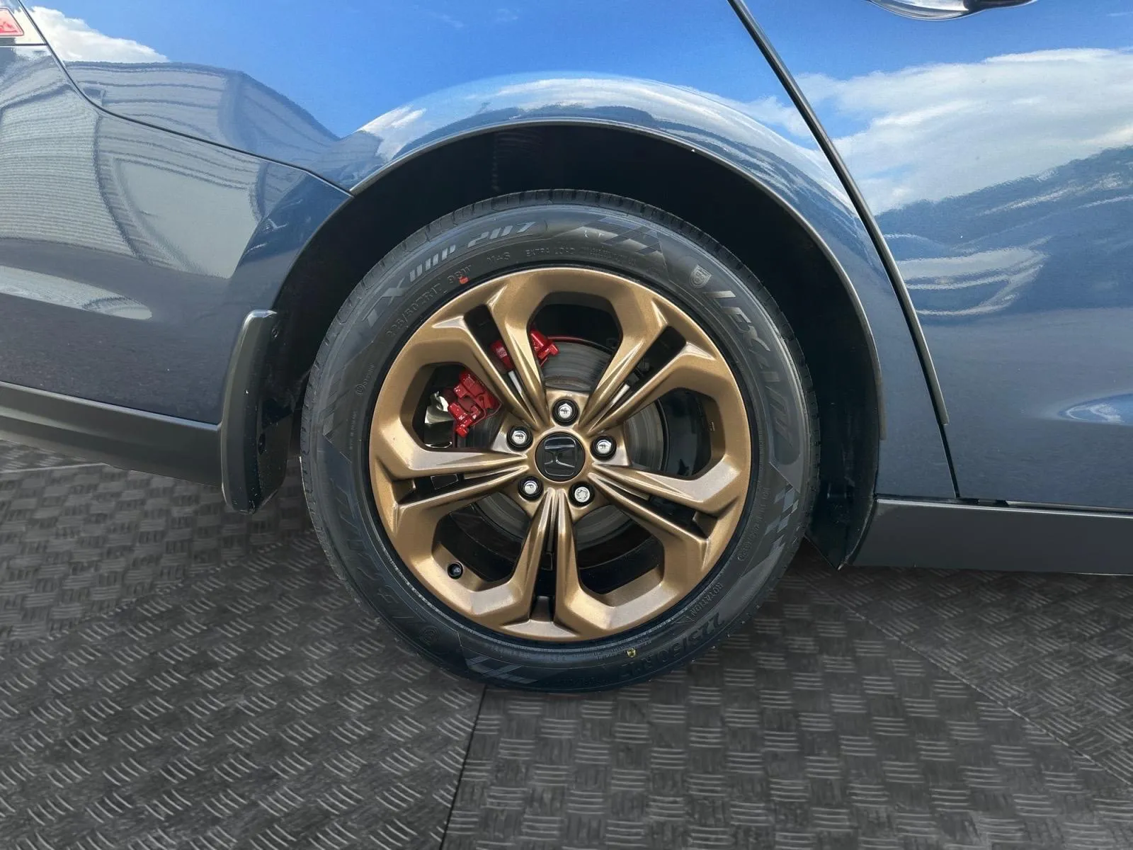 Honda Accord photo 14
