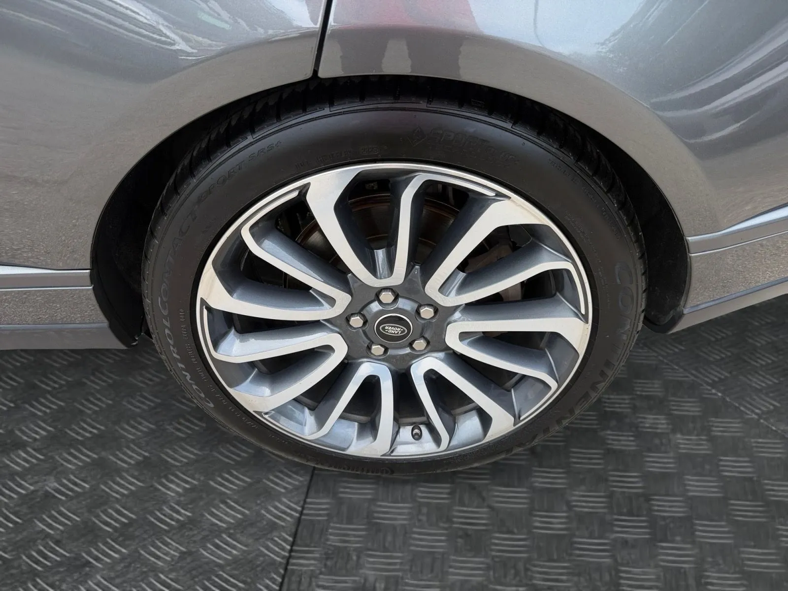 Land Rover Range Rover photo 15