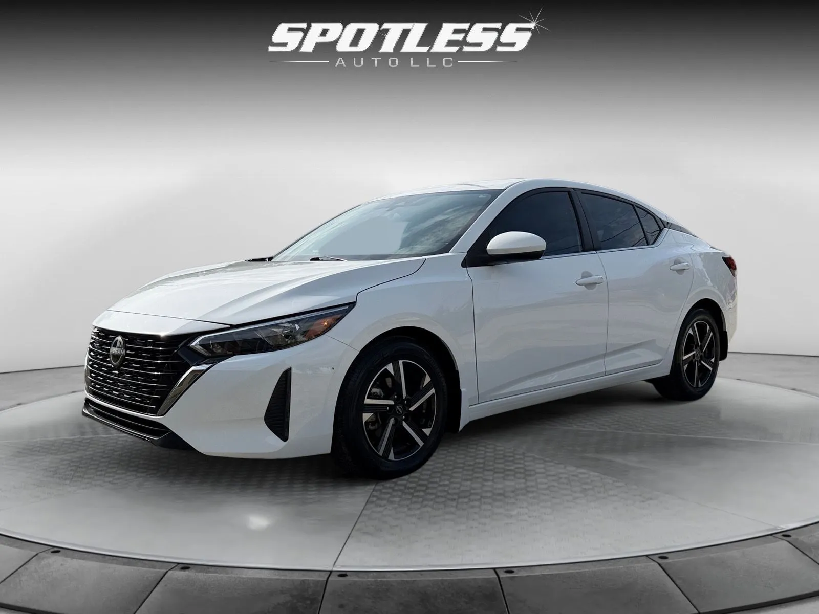 Nissan Sentra photo 3