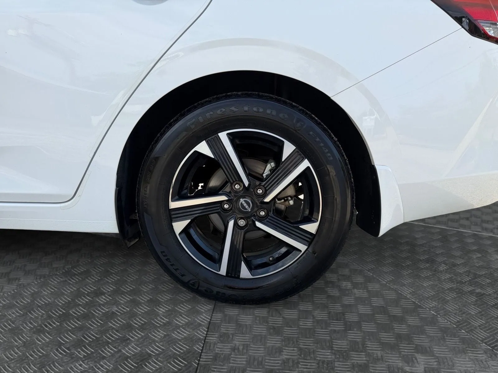 Nissan Sentra photo 15