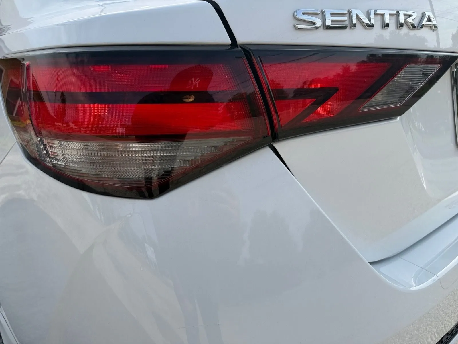 Nissan Sentra photo 12