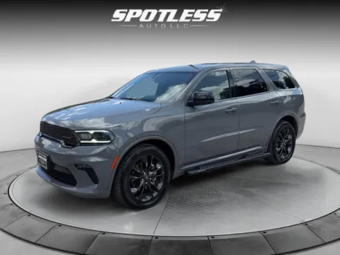 Gray 2022 Dodge Durango SXT for sale in San Antonio, TX