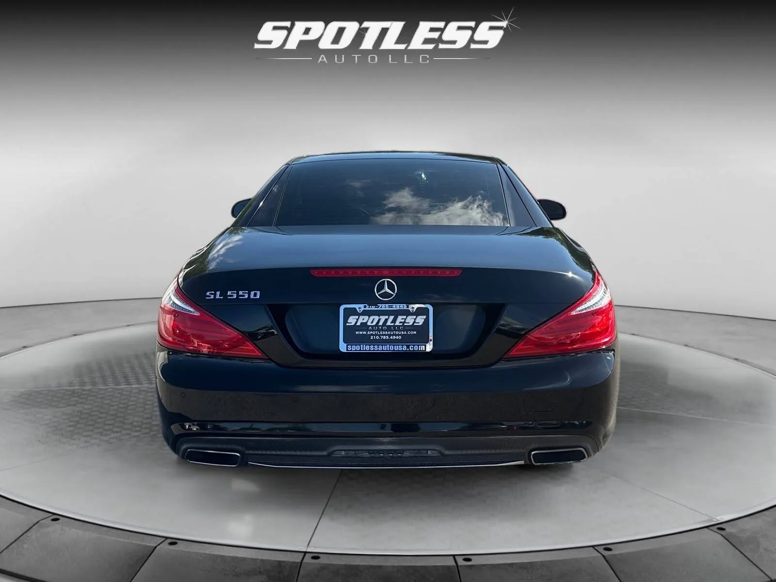 Mercedes-Benz SL-Class photo 11