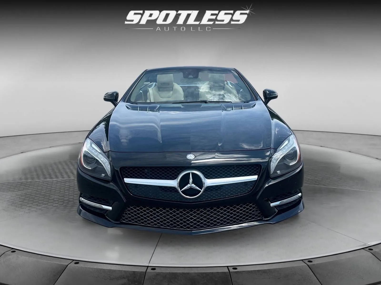Mercedes-Benz SL-Class photo 6