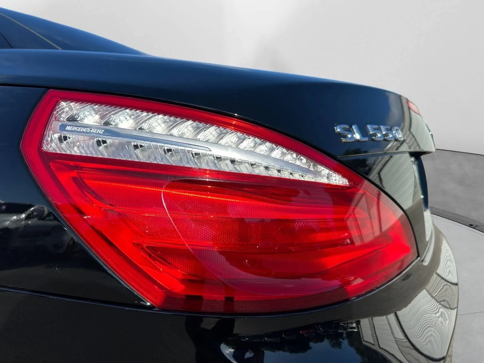 Mercedes-Benz SL-Class photo 19