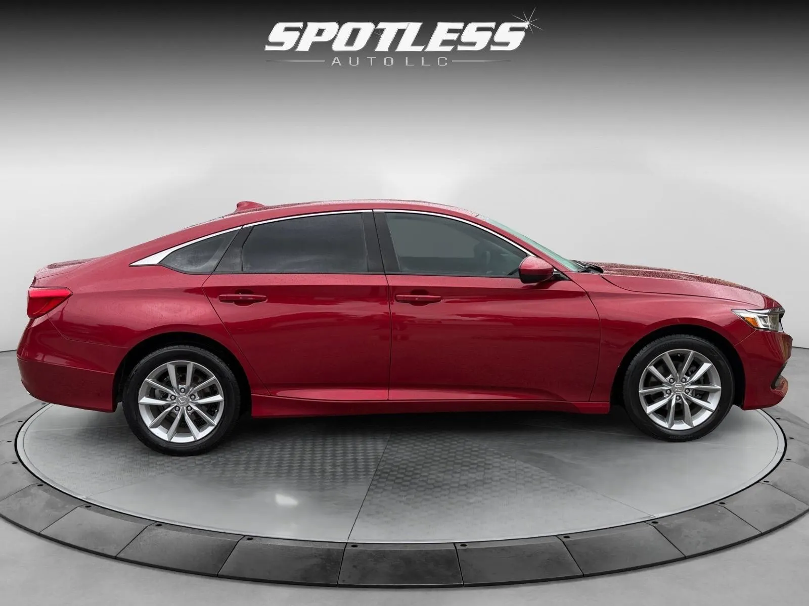 Honda Accord photo 8