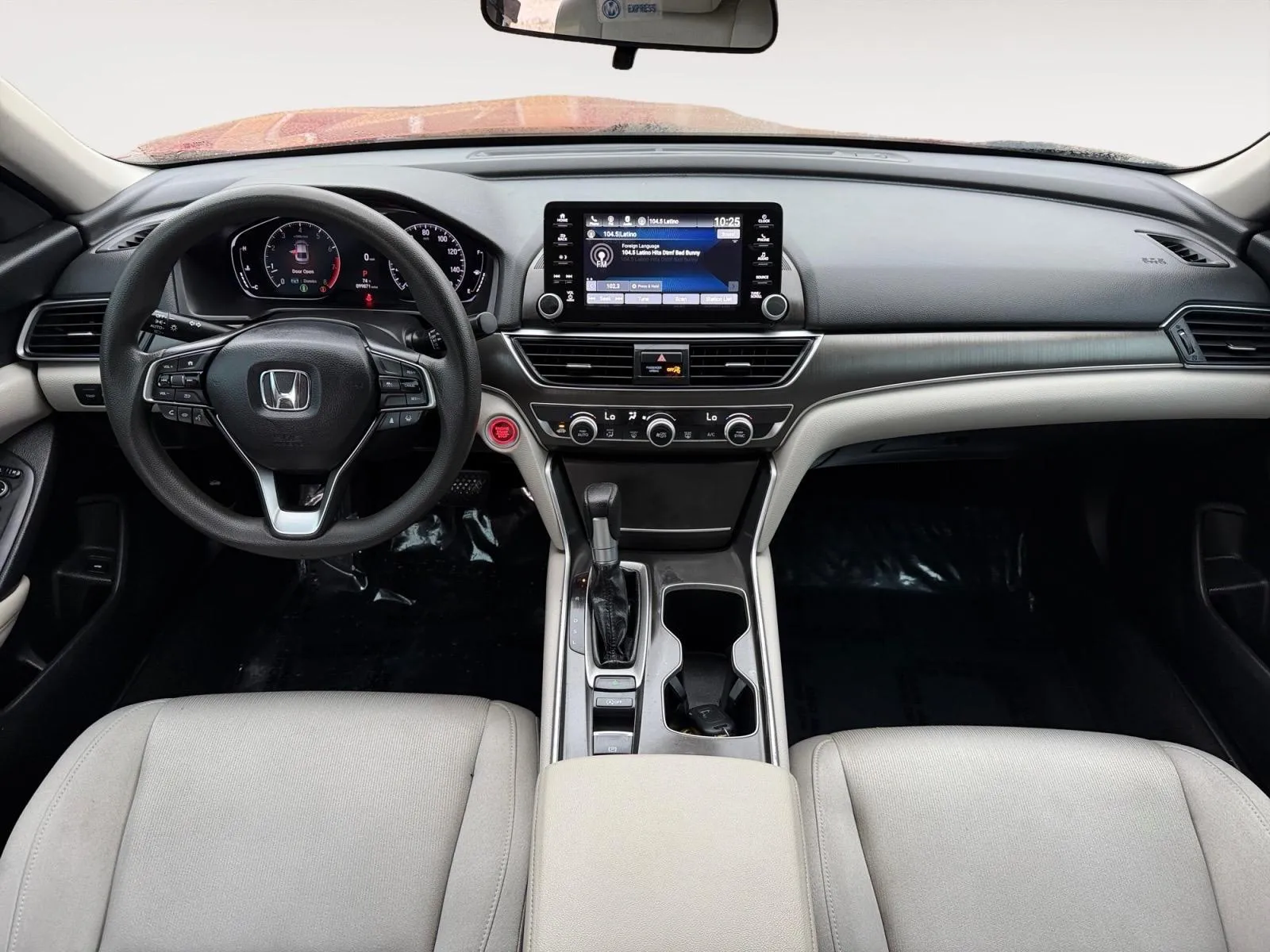 Honda Accord photo 20
