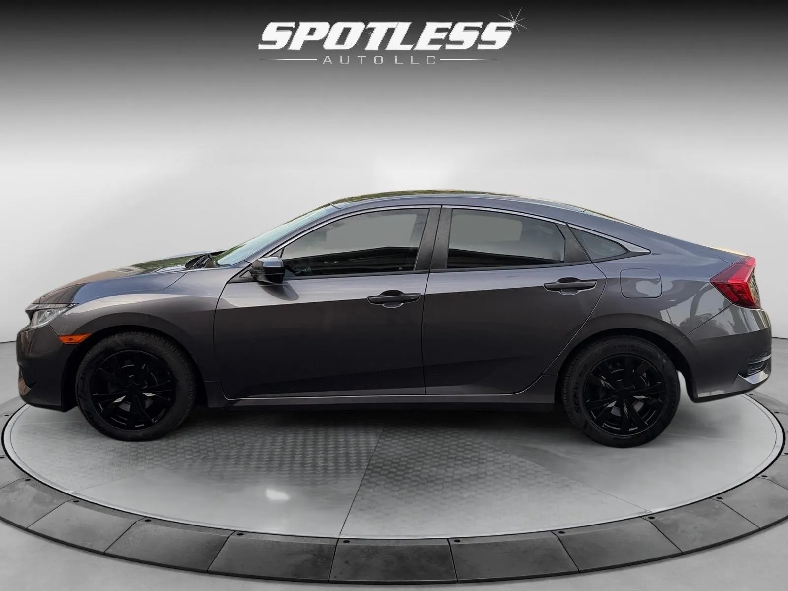 Honda Civic photo 4