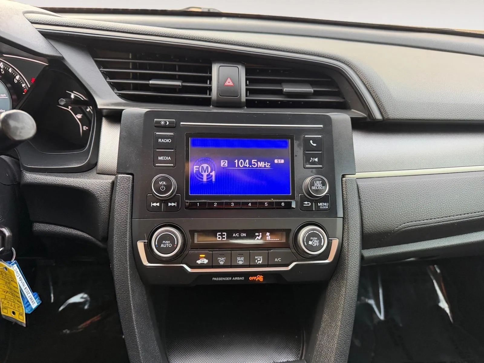Honda Civic photo 25