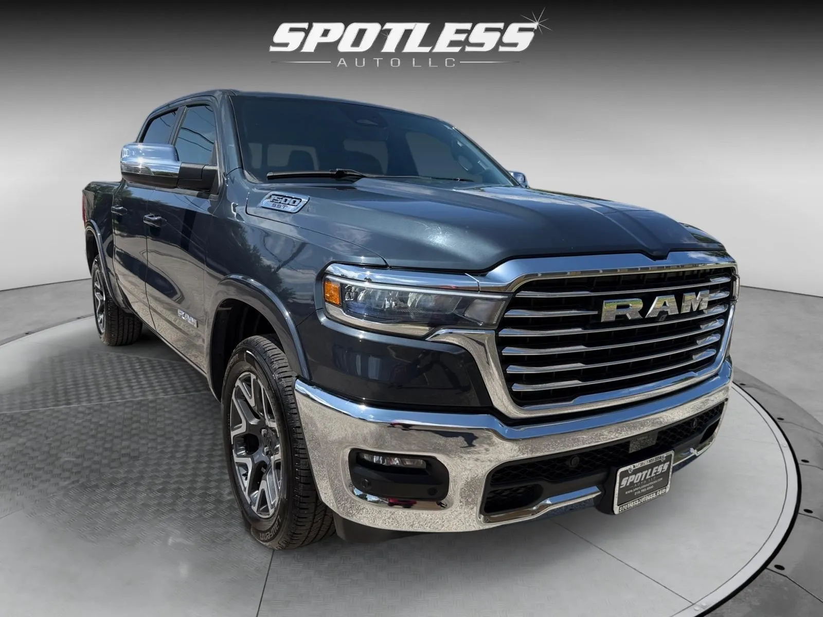 Ram 1500 photo 11