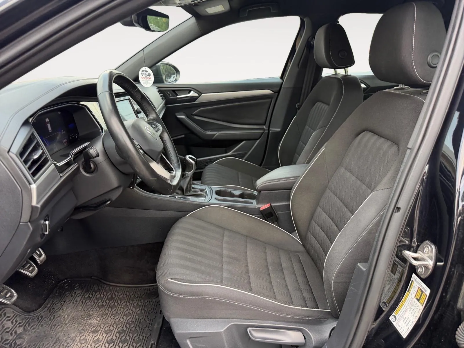 Volkswagen Jetta photo 19