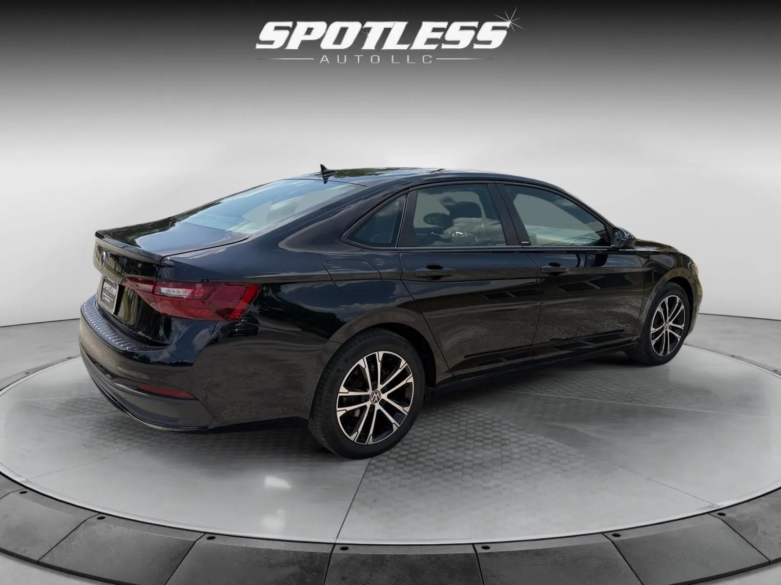 Volkswagen Jetta photo 7