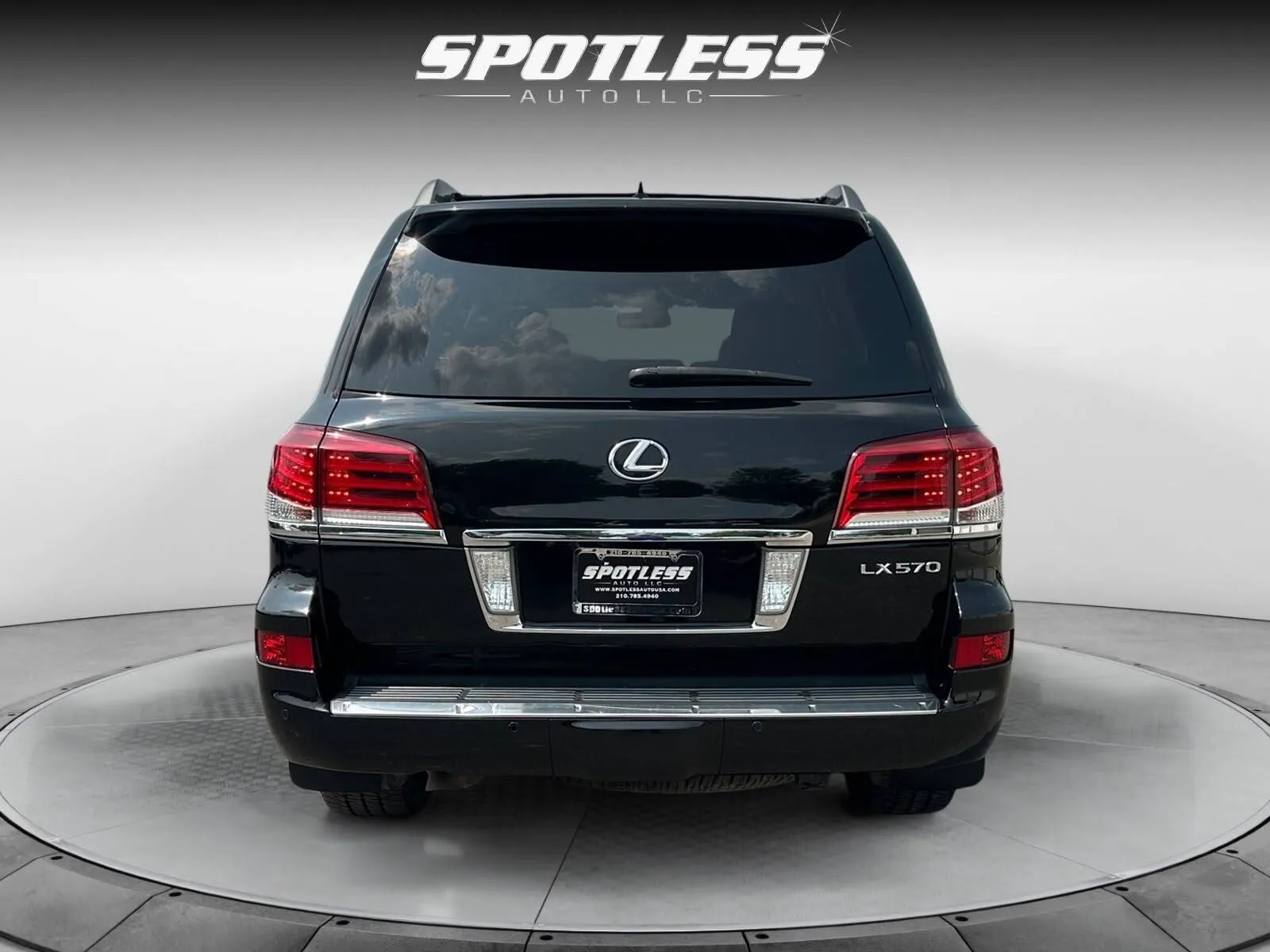Lexus LX photo 6