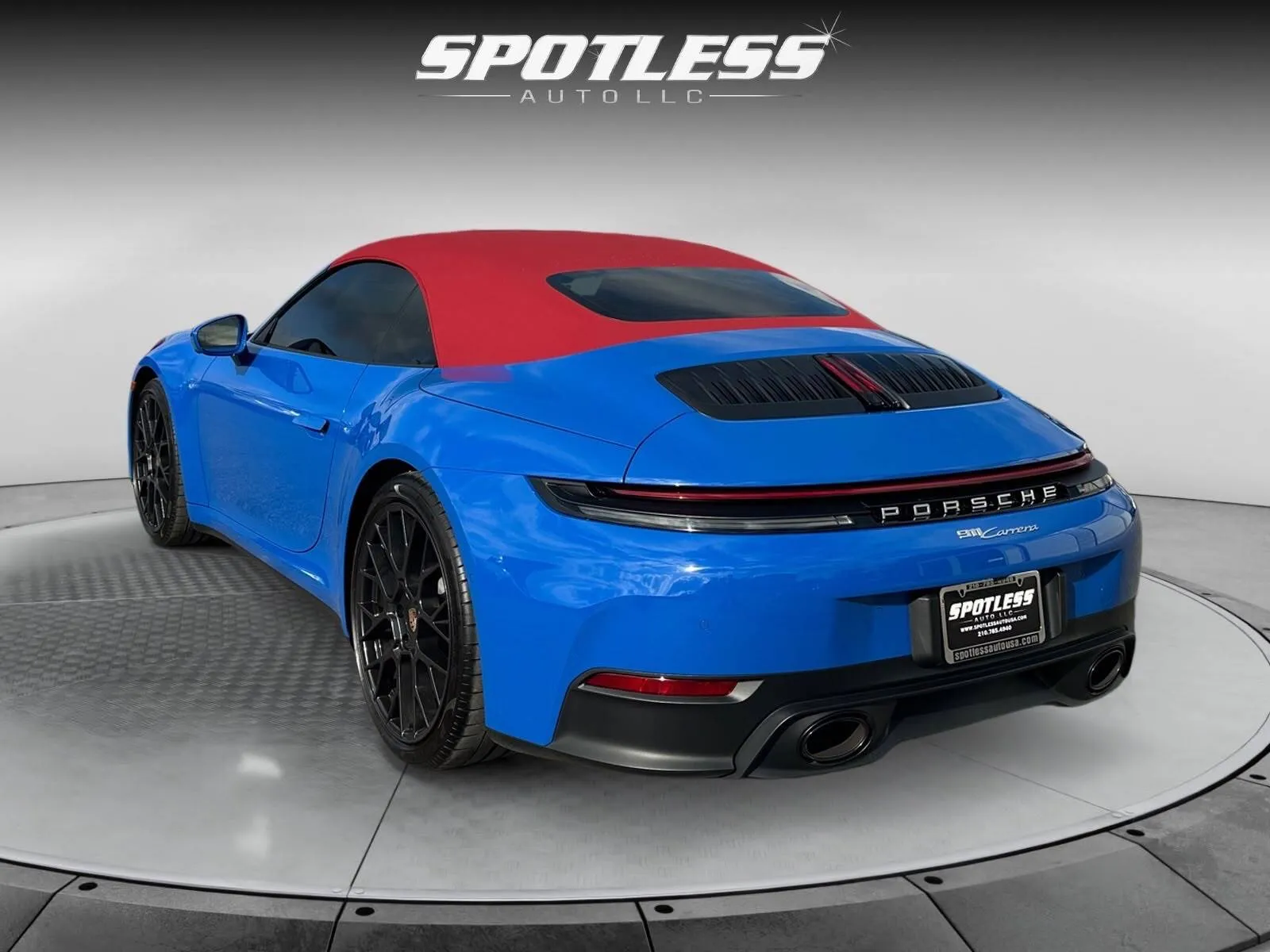 Porsche 911 photo 7