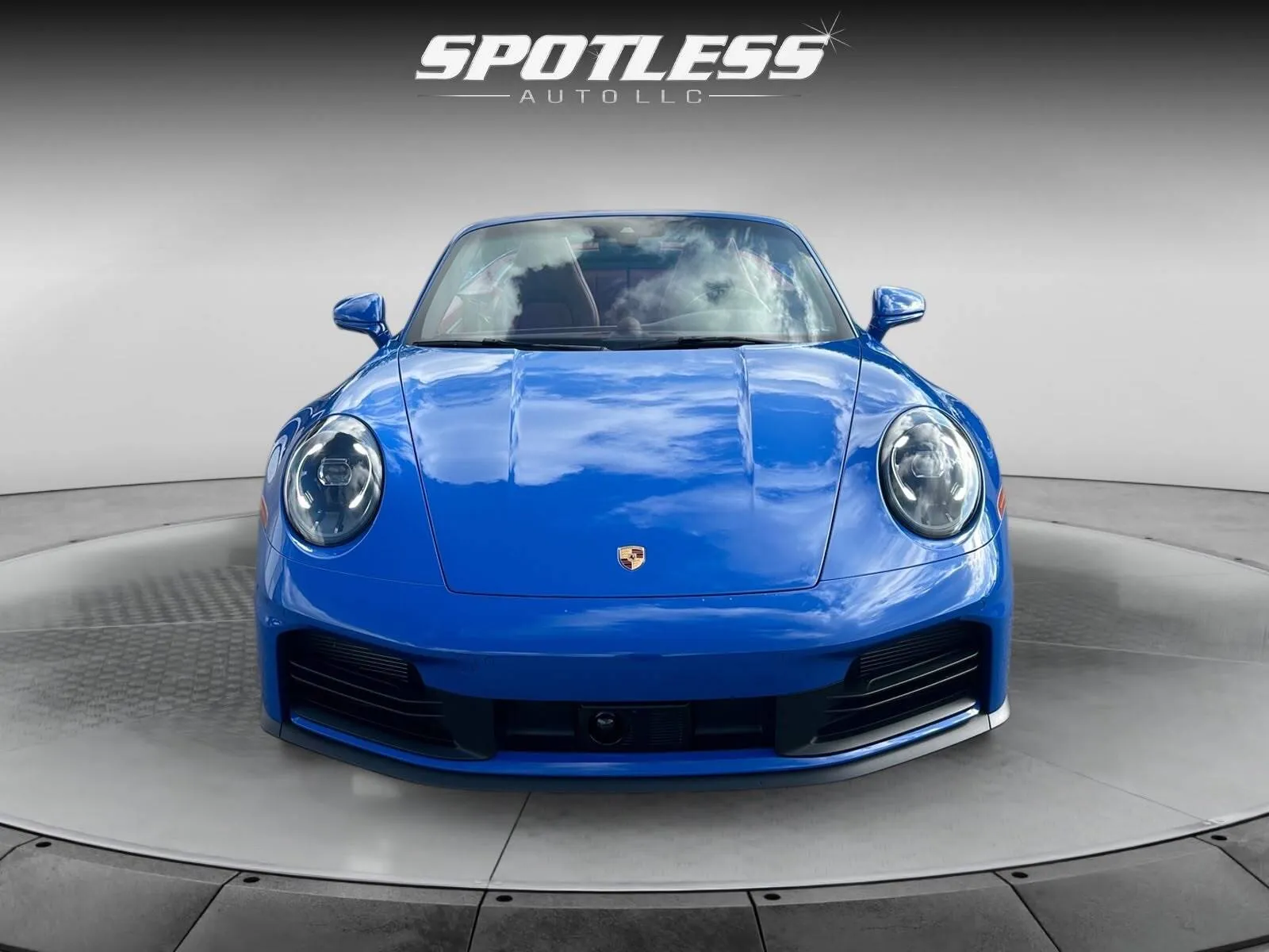 Porsche 911 photo 16
