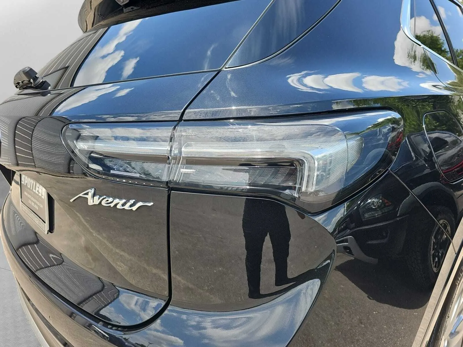 Buick Envision photo 12