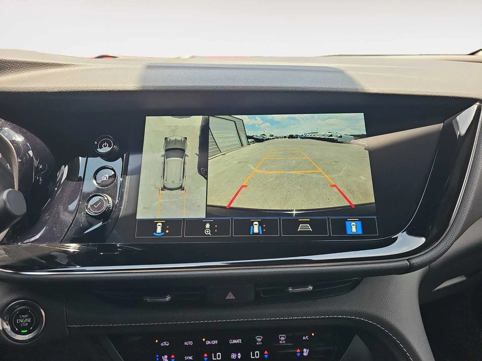 Buick Envision photo 26