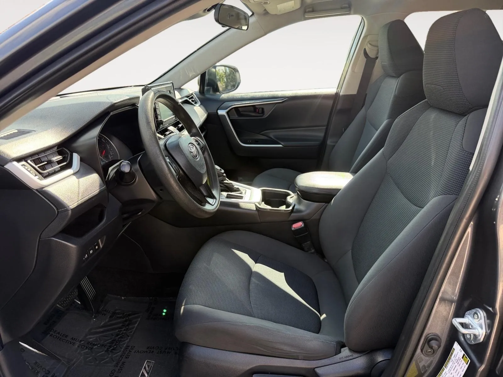 Toyota RAV4 photo 19