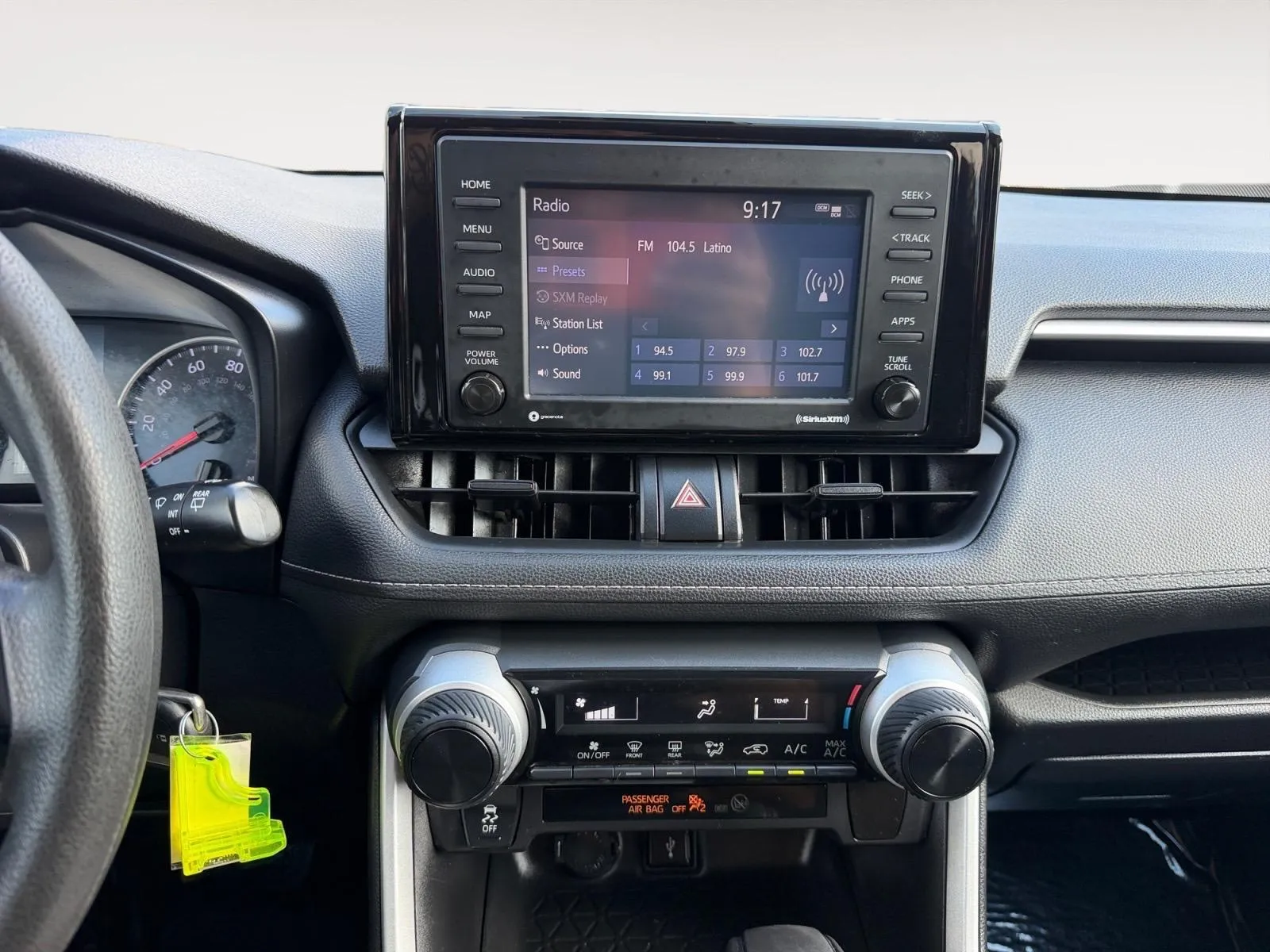 Toyota RAV4 photo 25