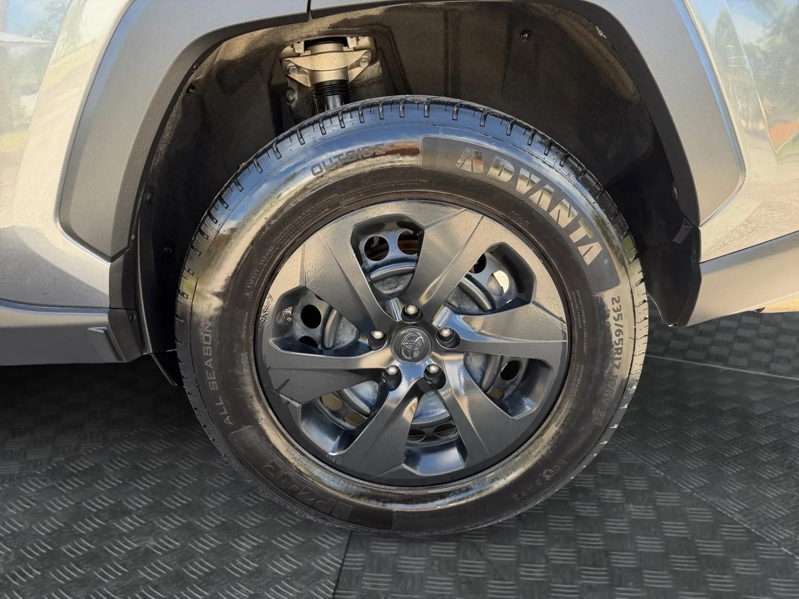 Toyota RAV4 photo 15