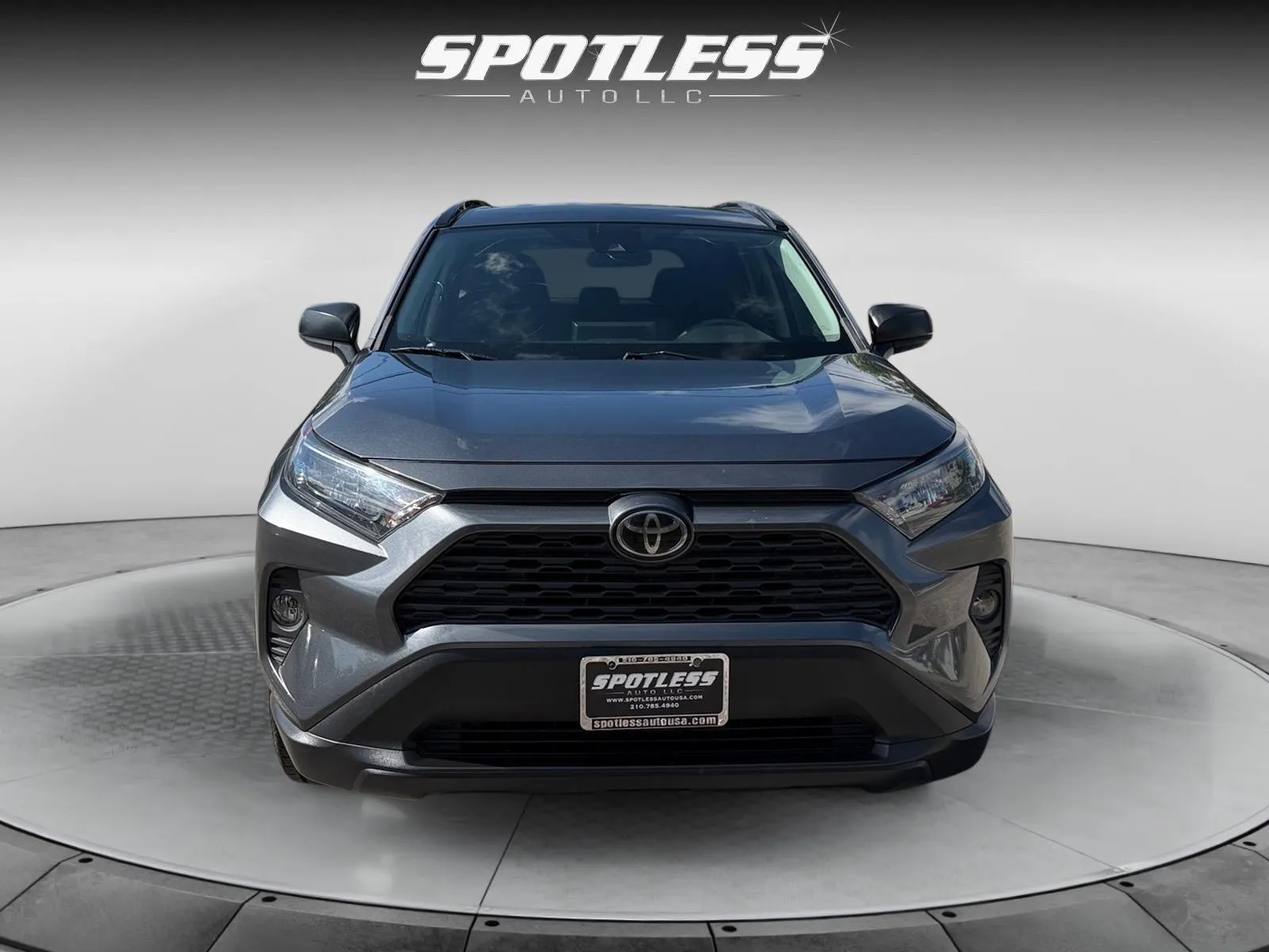 Toyota RAV4 photo 10
