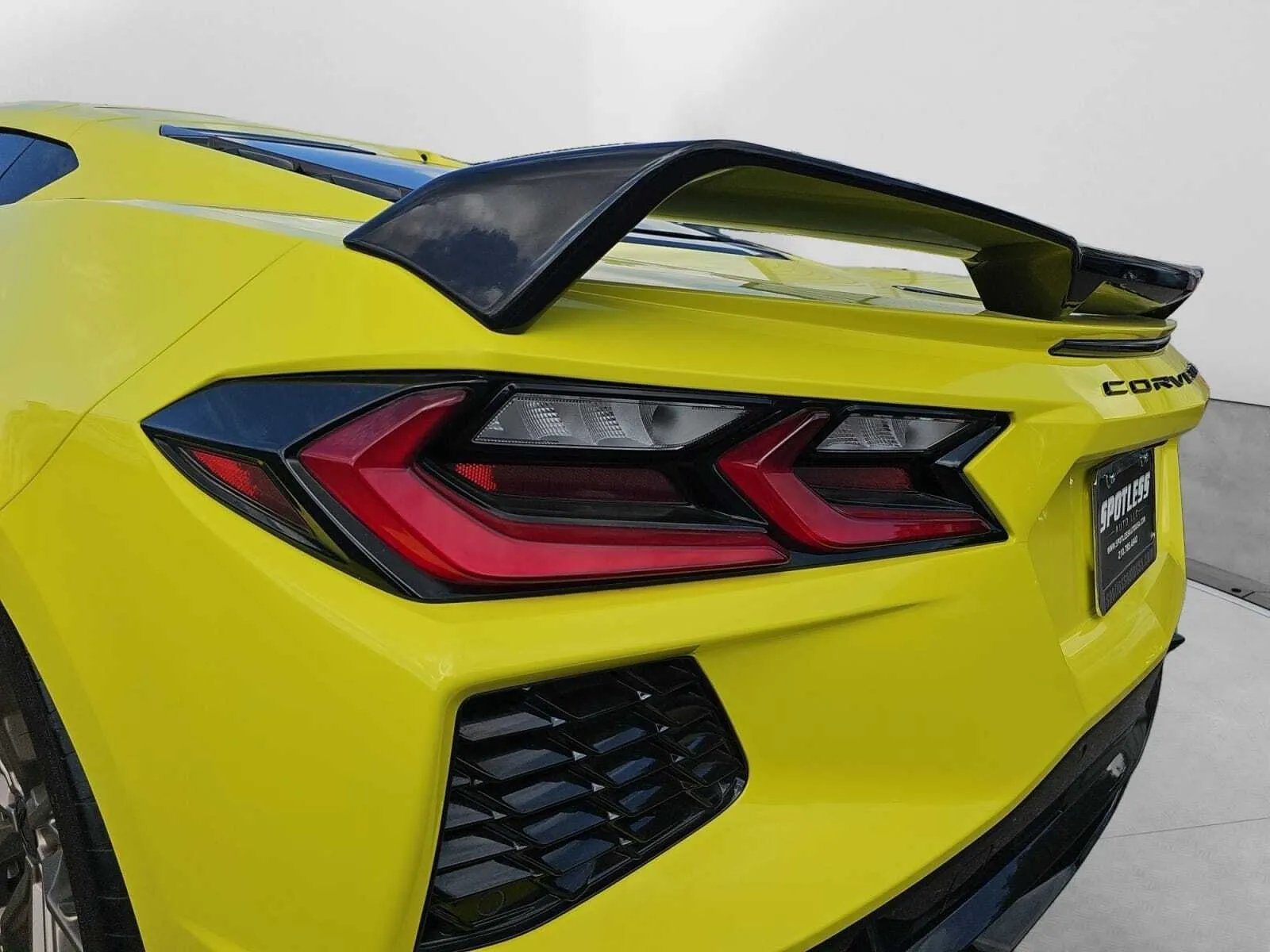 Chevrolet Corvette photo 16