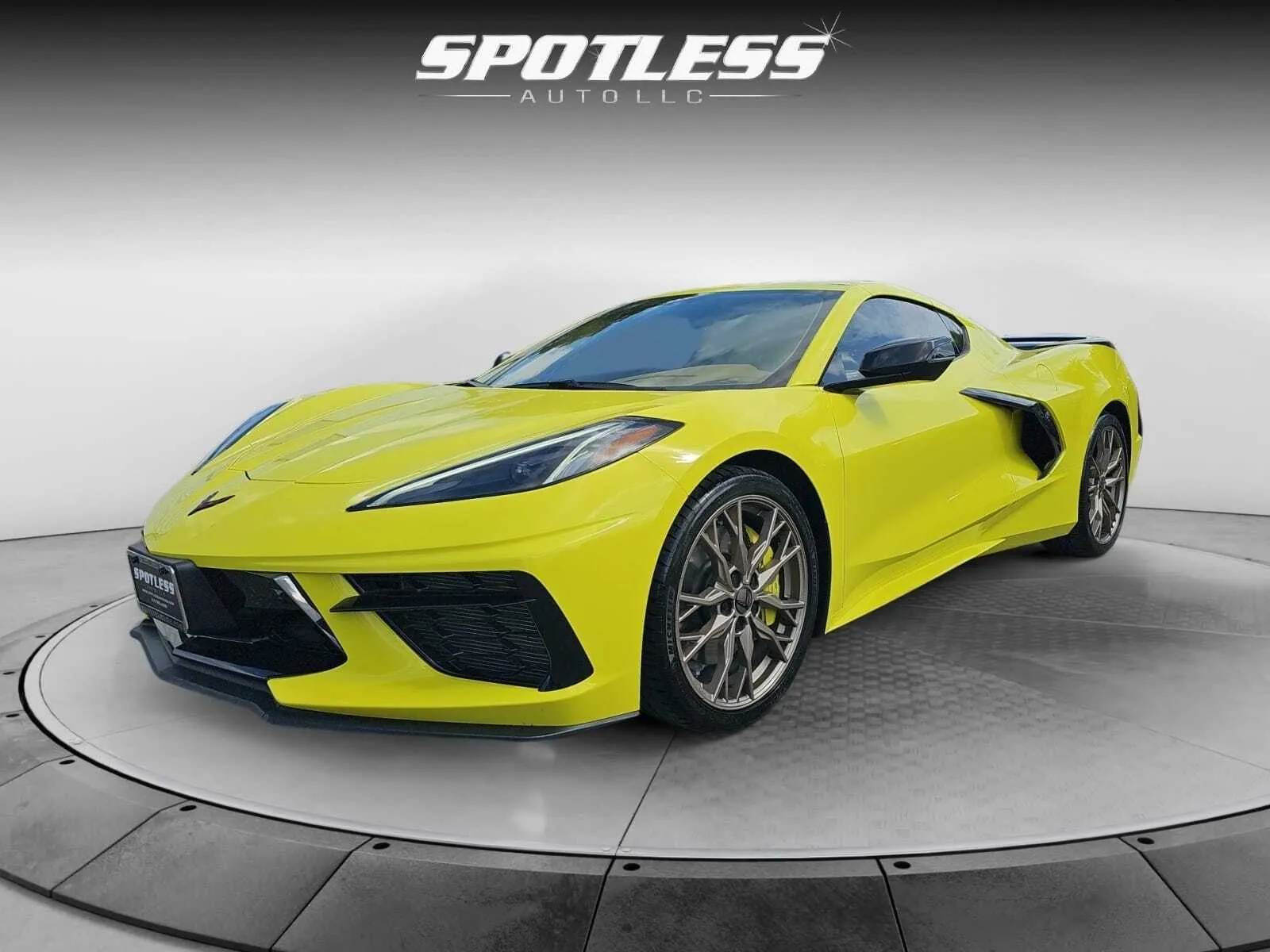 Chevrolet Corvette photo 14