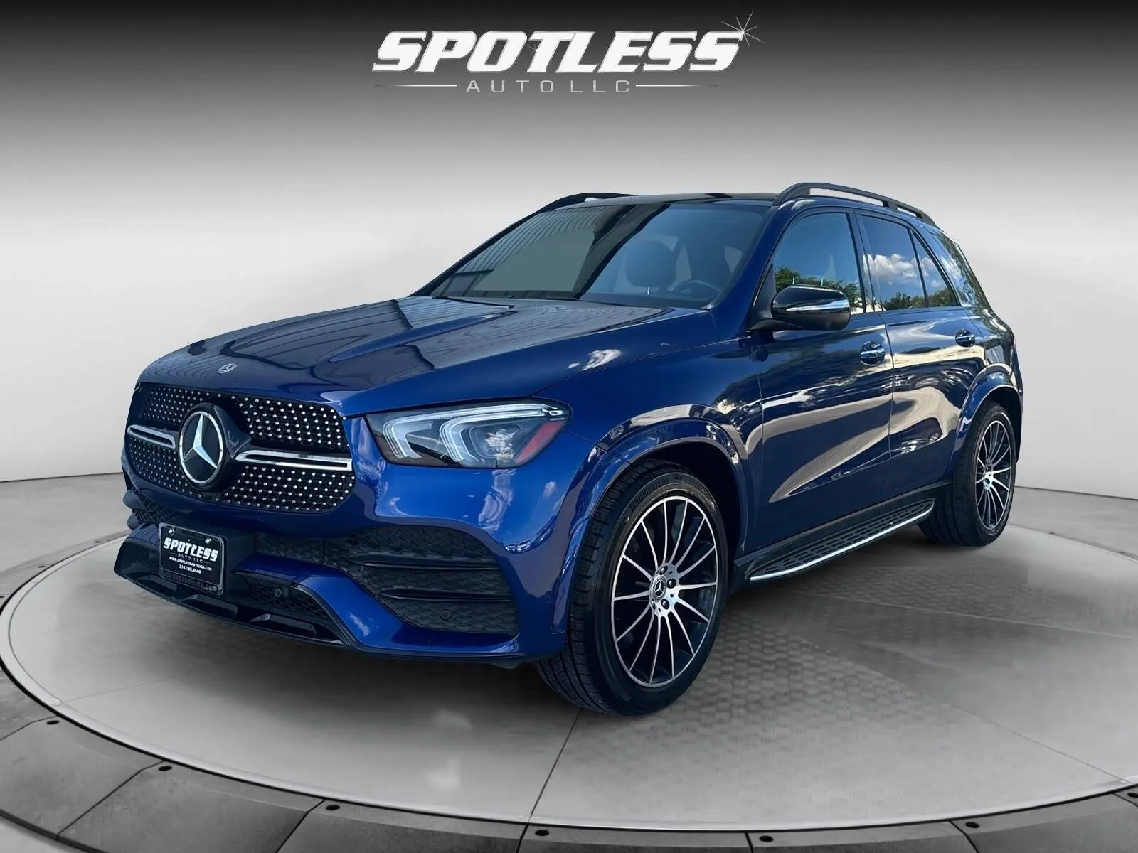 Mercedes-Benz GLE photo 10