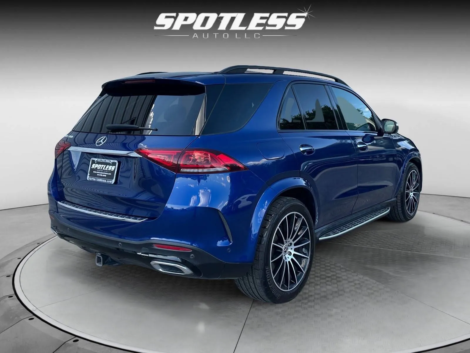 Mercedes-Benz GLE photo 9
