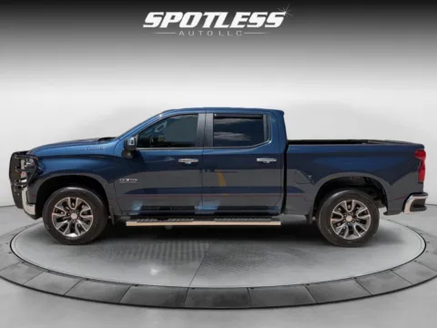 More photos of 2021 Chevrolet Silverado 1500 LT at Spotless Auto I-10, TX