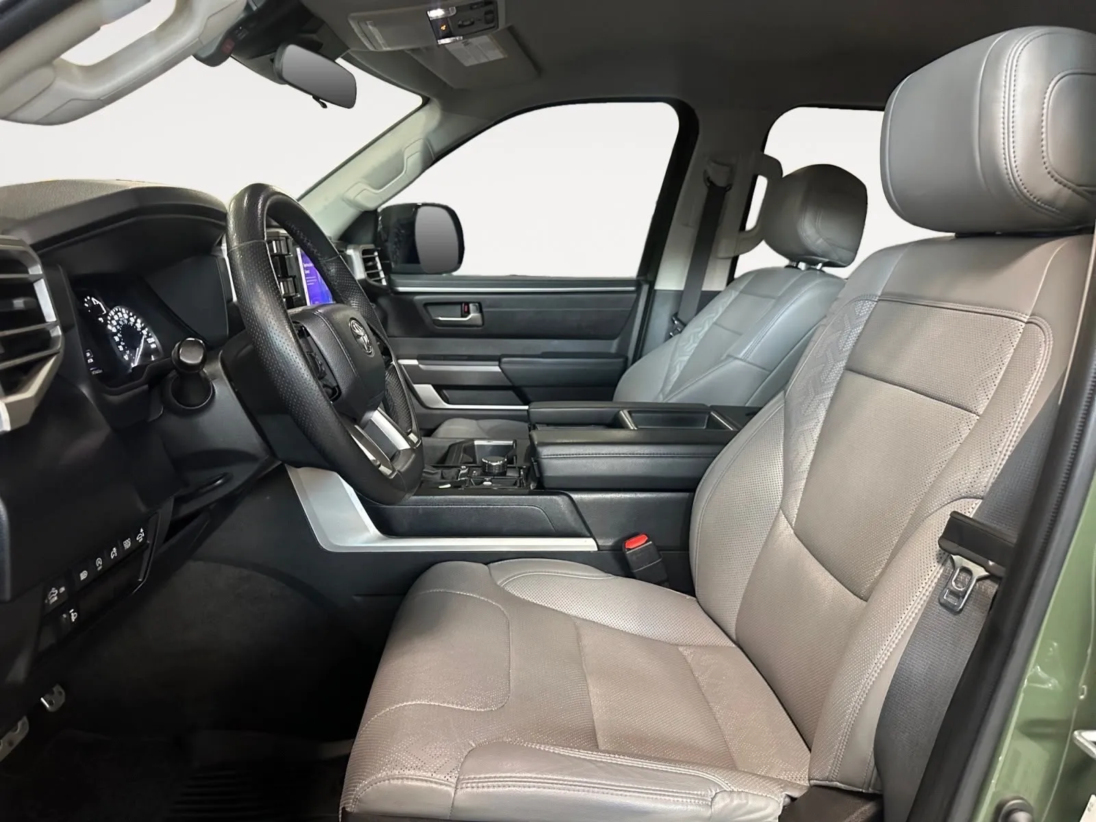 Toyota Tundra photo 19