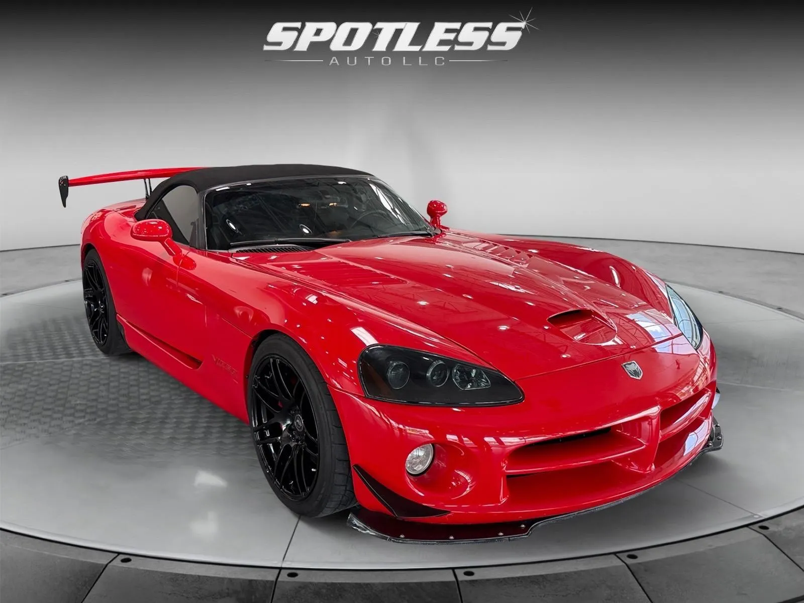 Dodge Viper photo 10