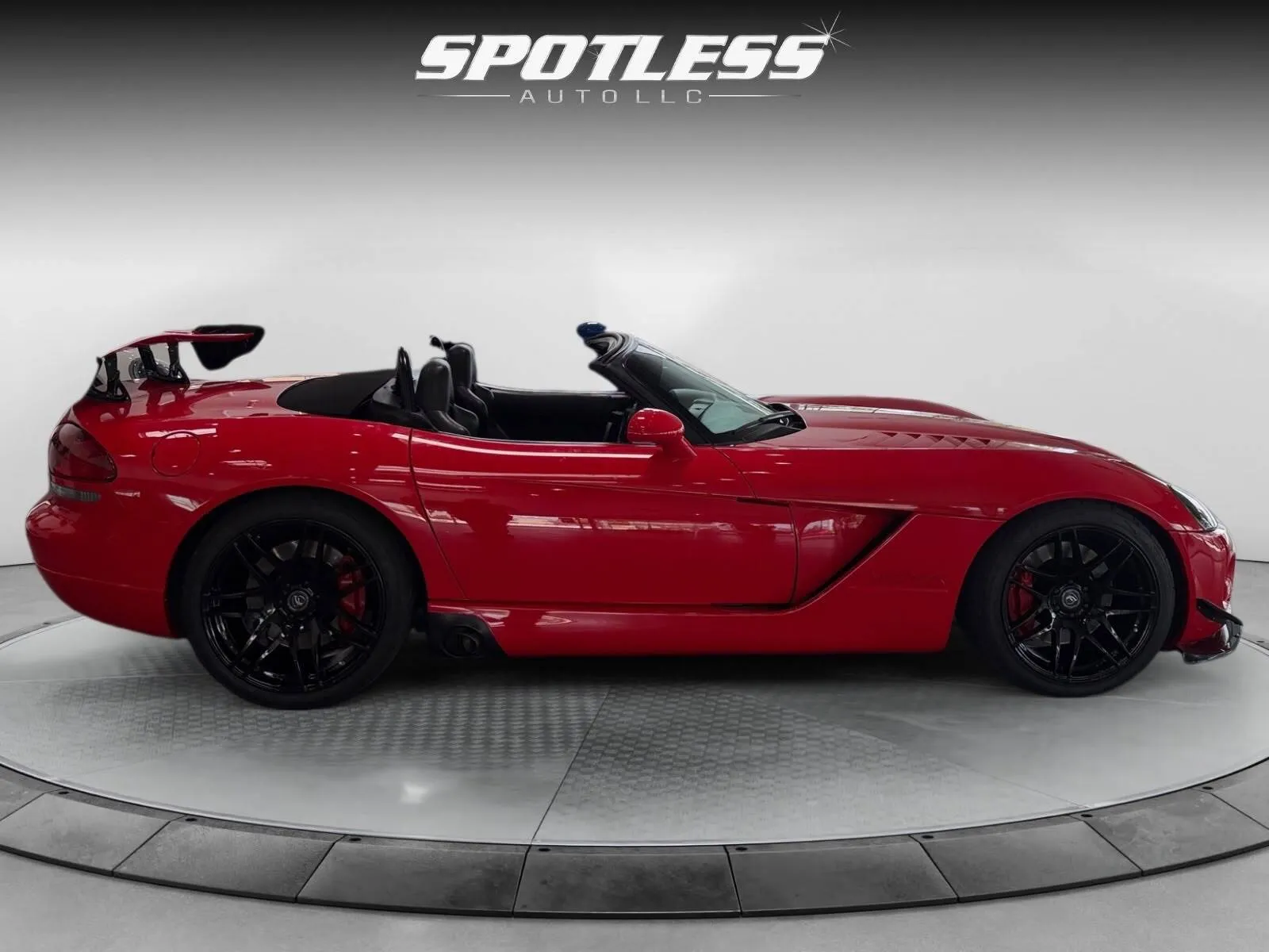 Dodge Viper photo 19