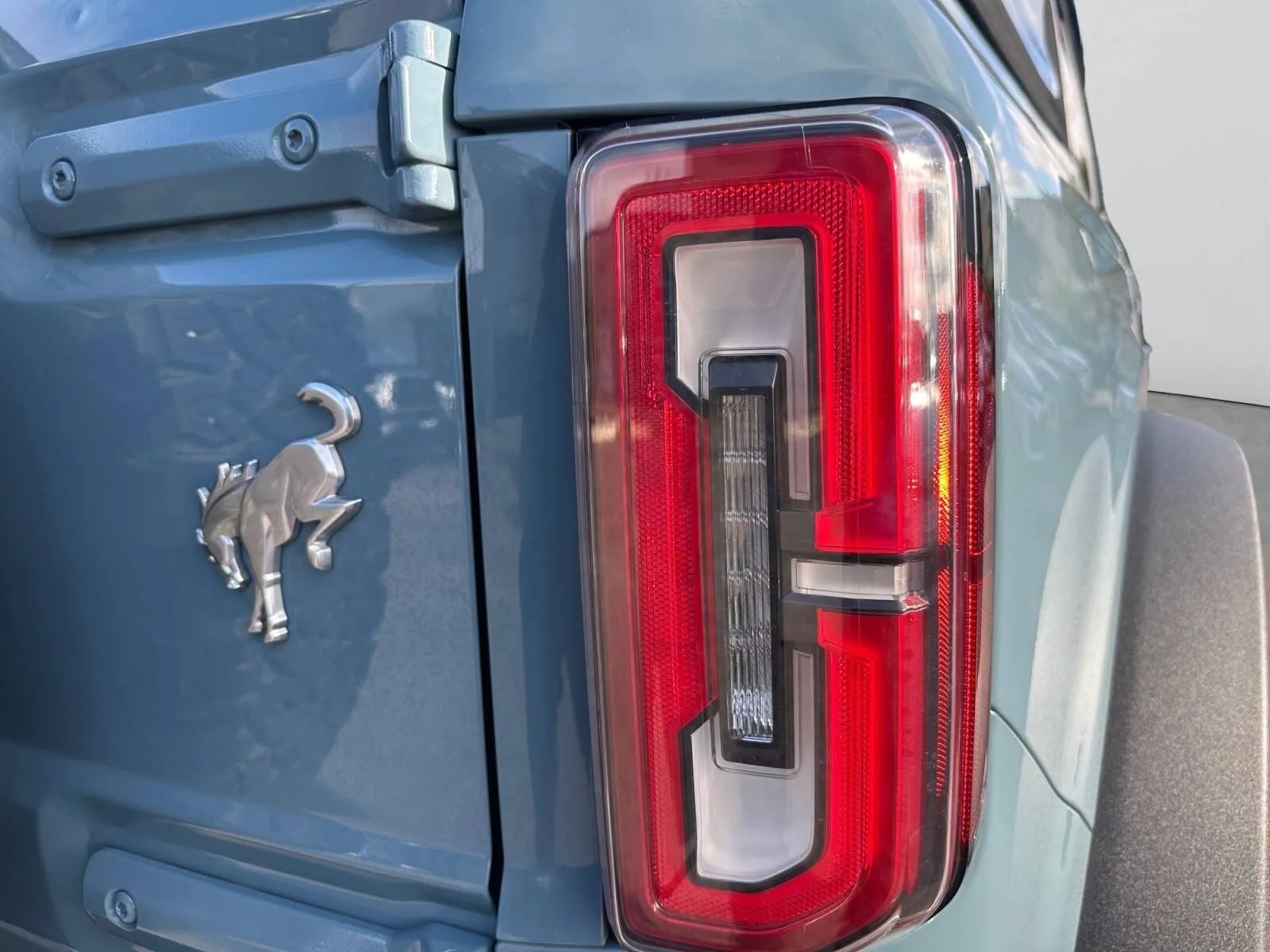 Ford Bronco photo 13