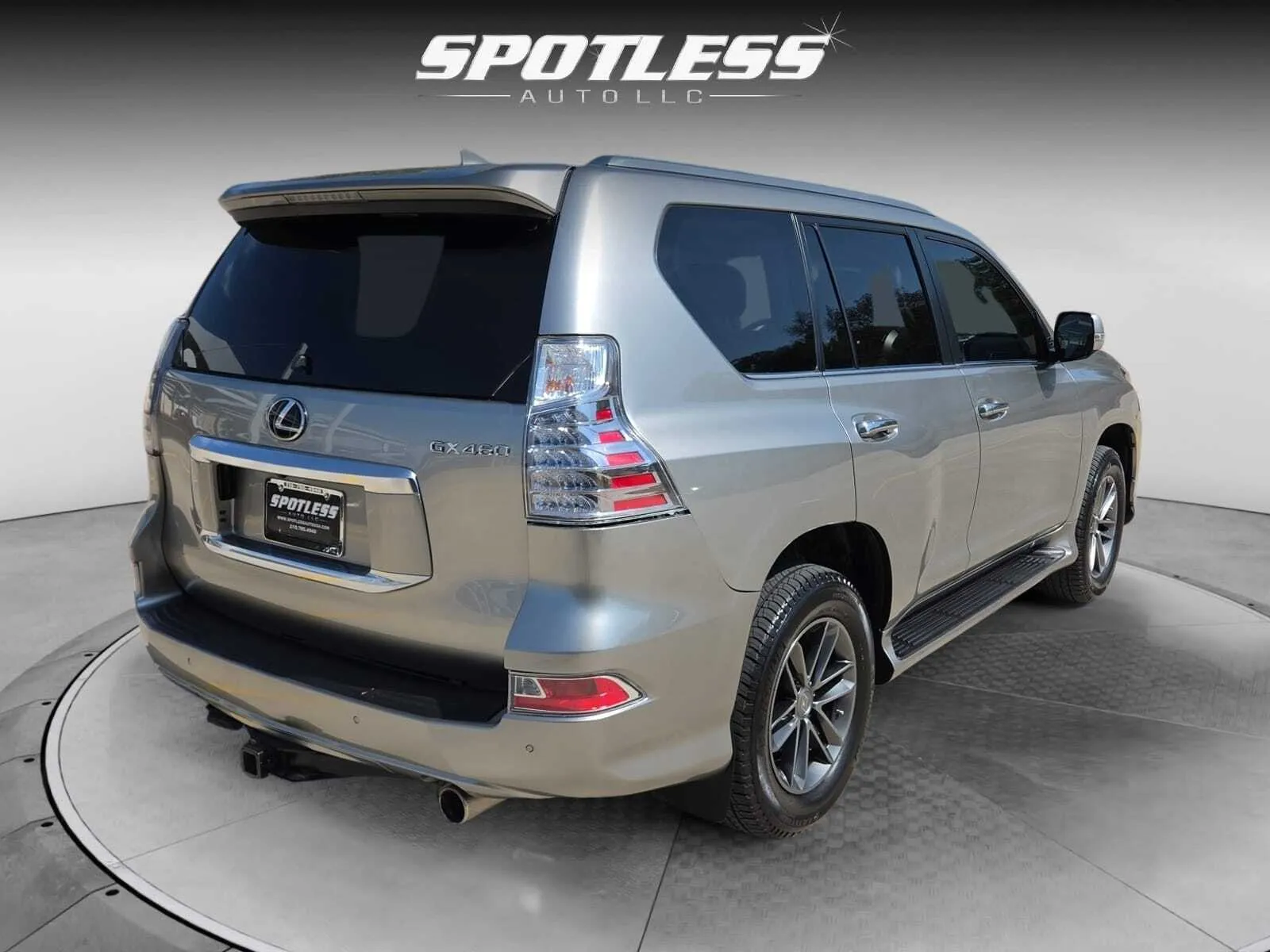 Lexus GX photo 7