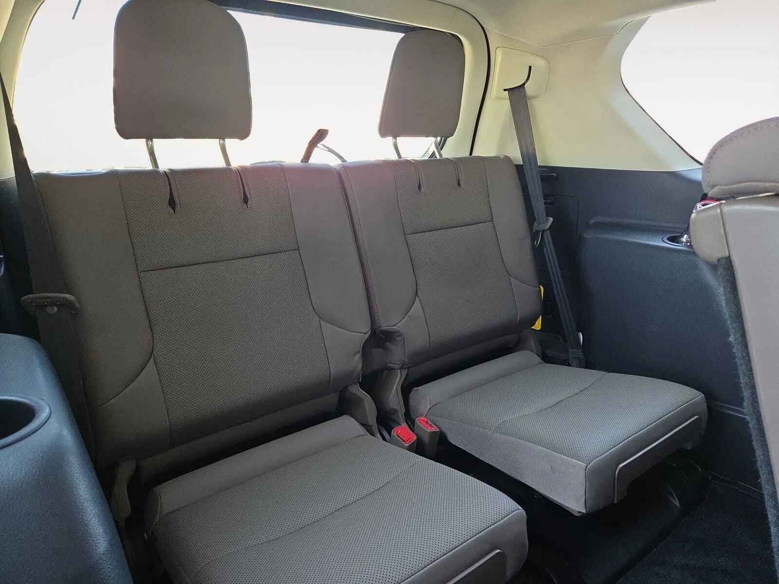 Lexus GX photo 26