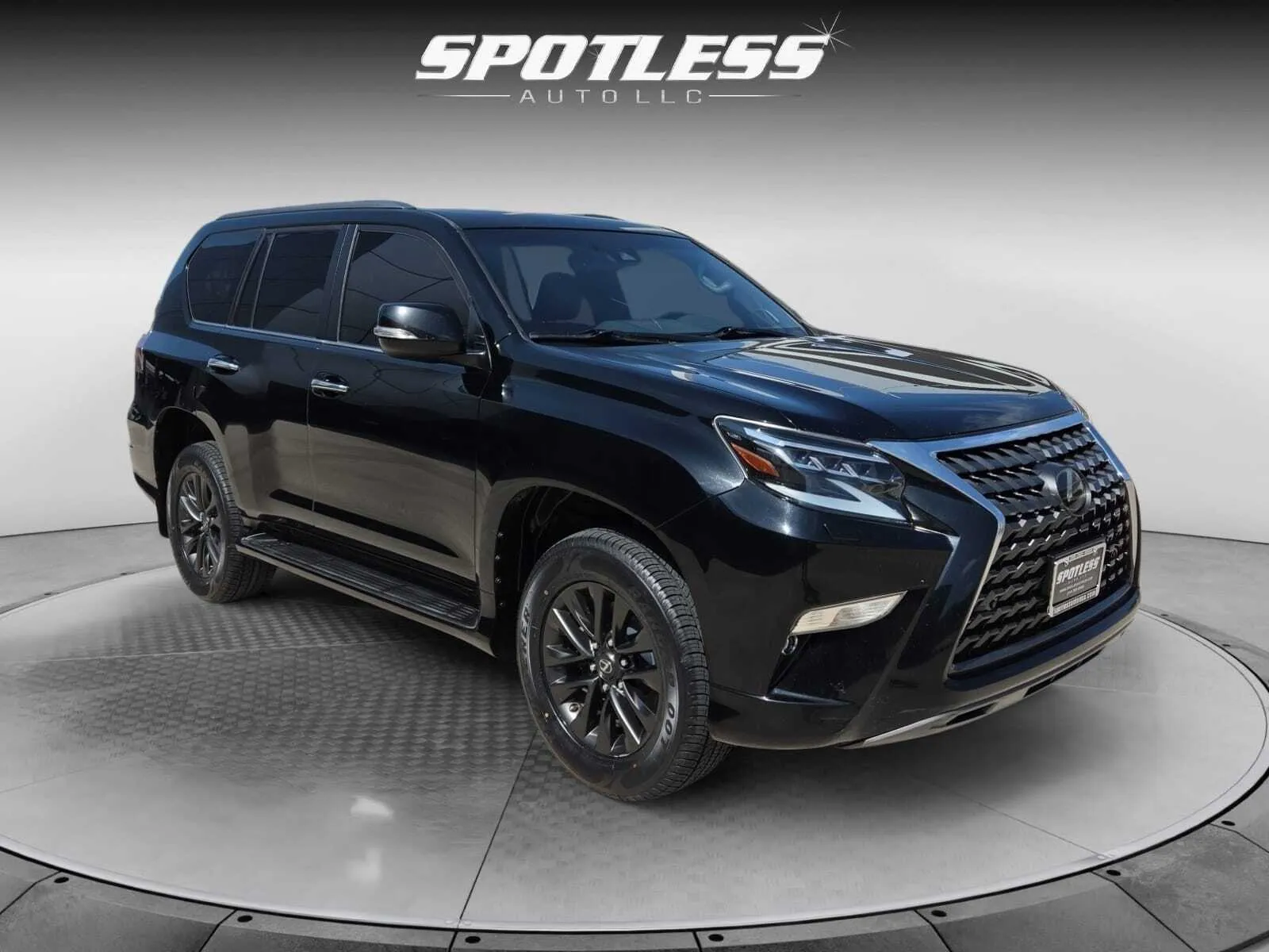 Lexus GX photo 11