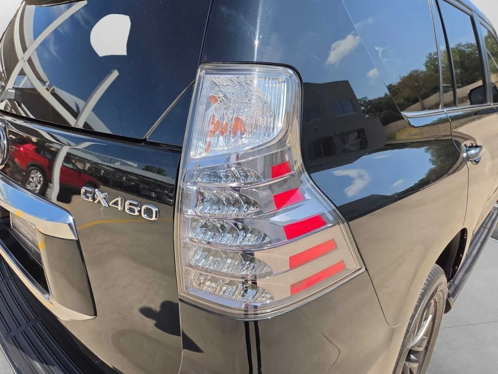 Lexus GX photo 13