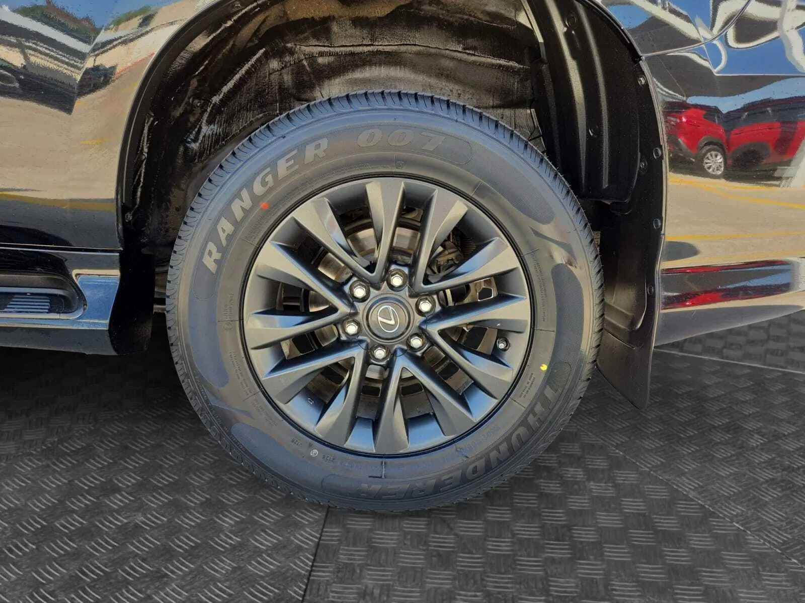 Lexus GX photo 14