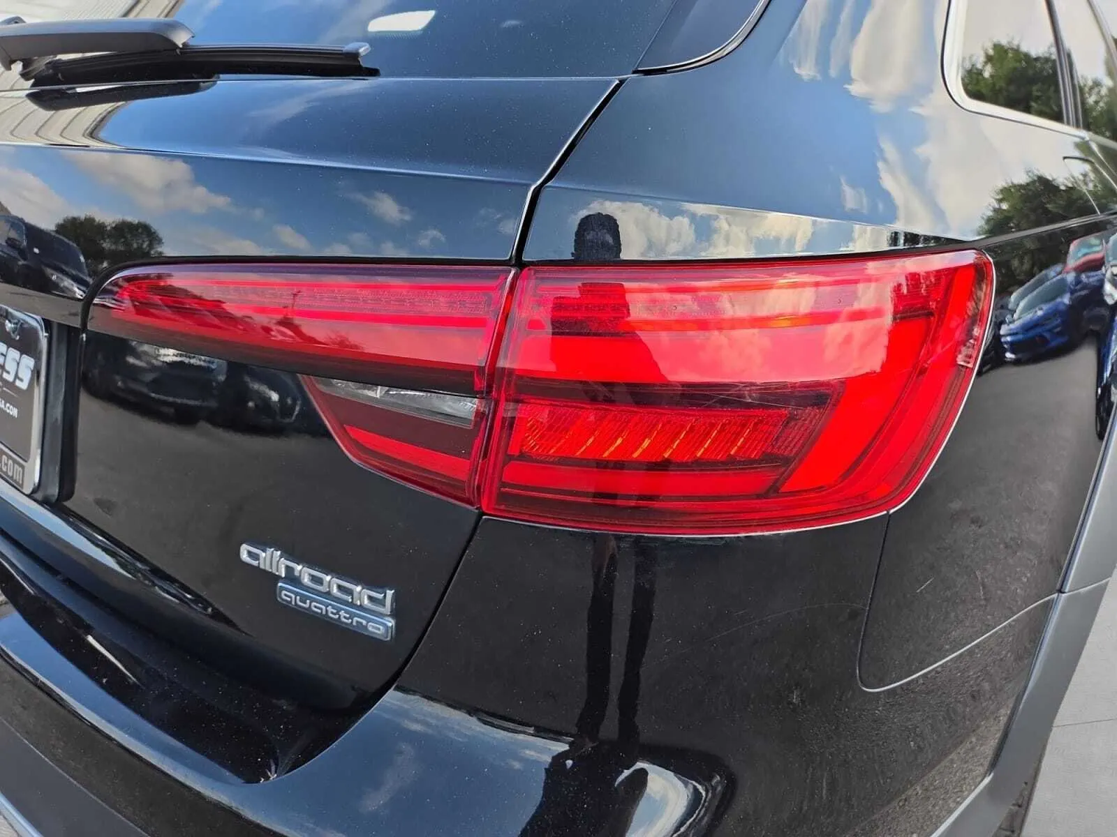 Audi A4 allroad photo 12