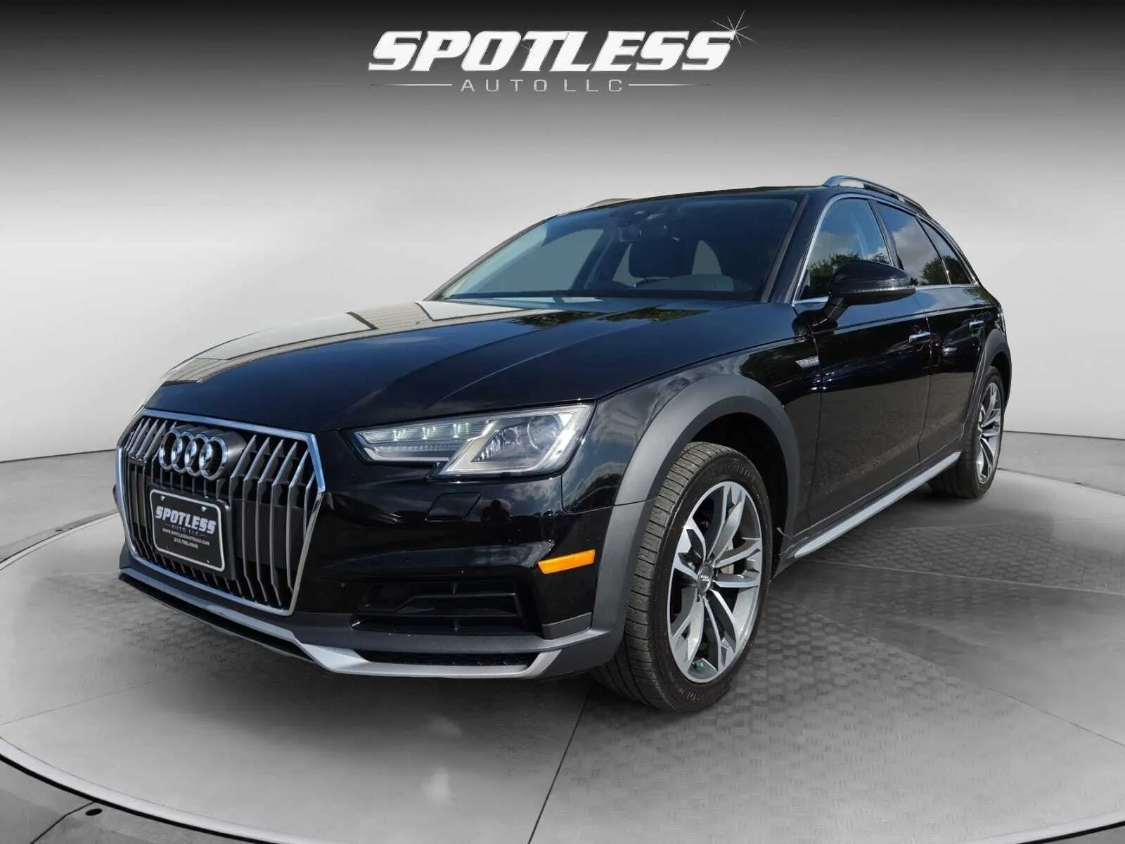 Black 2017 Audi A4 allroad 2.0T quattro Premium for sale in San Antonio, TX