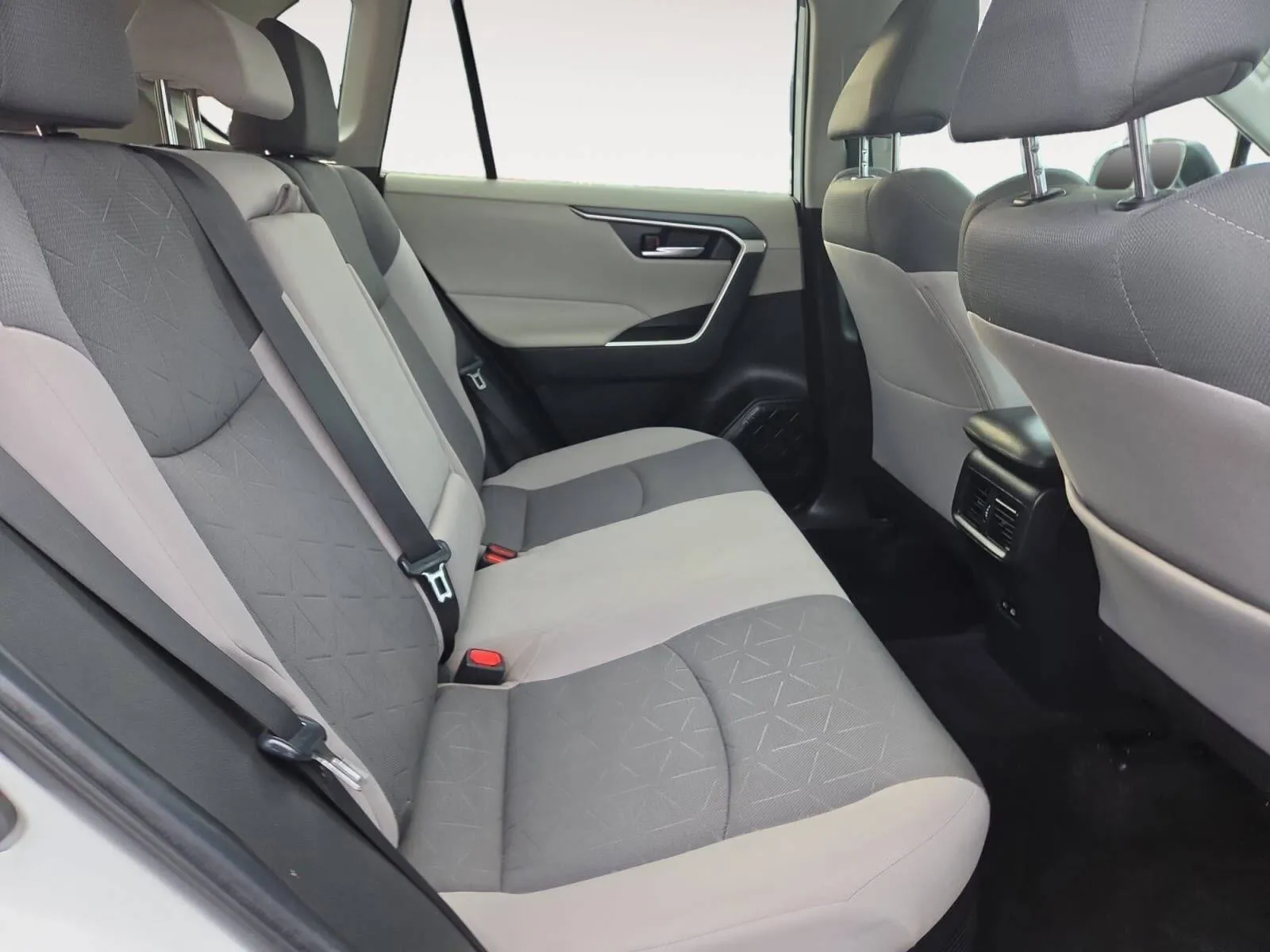 Toyota RAV4 photo 22