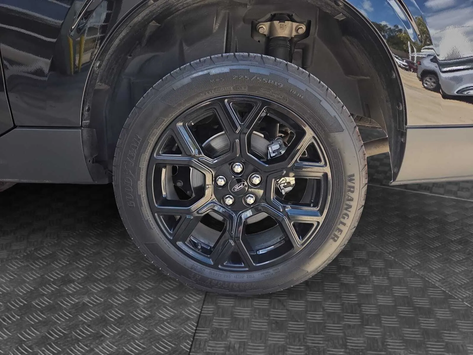 Ford Maverick photo 15