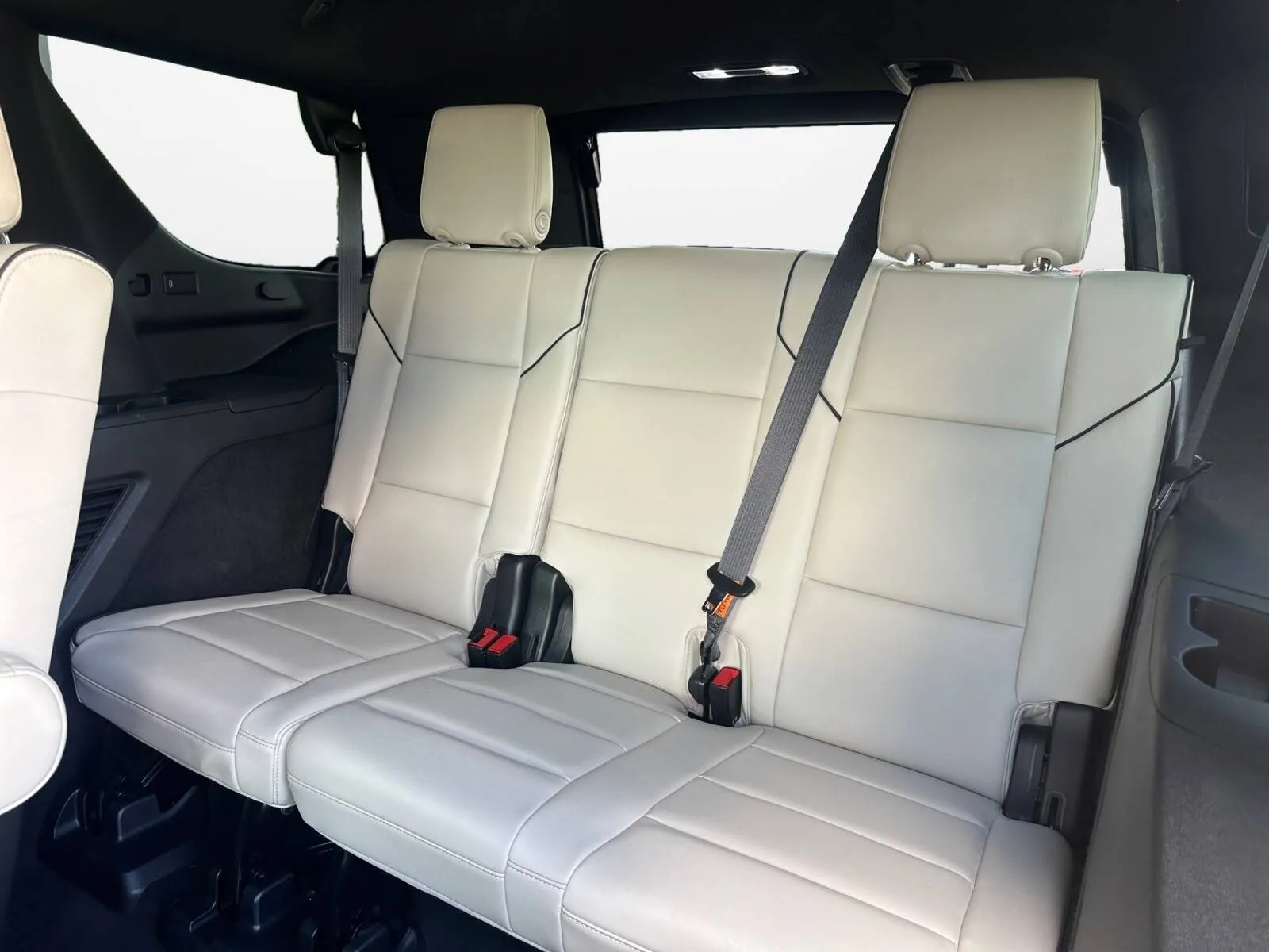 Cadillac Escalade photo 23