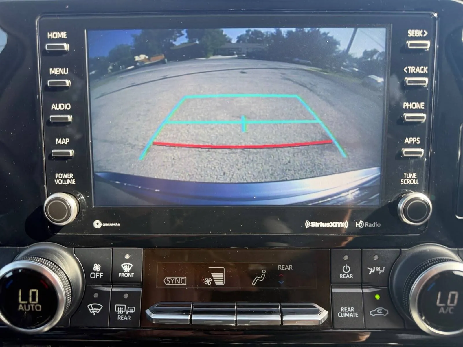 Toyota Highlander photo 28