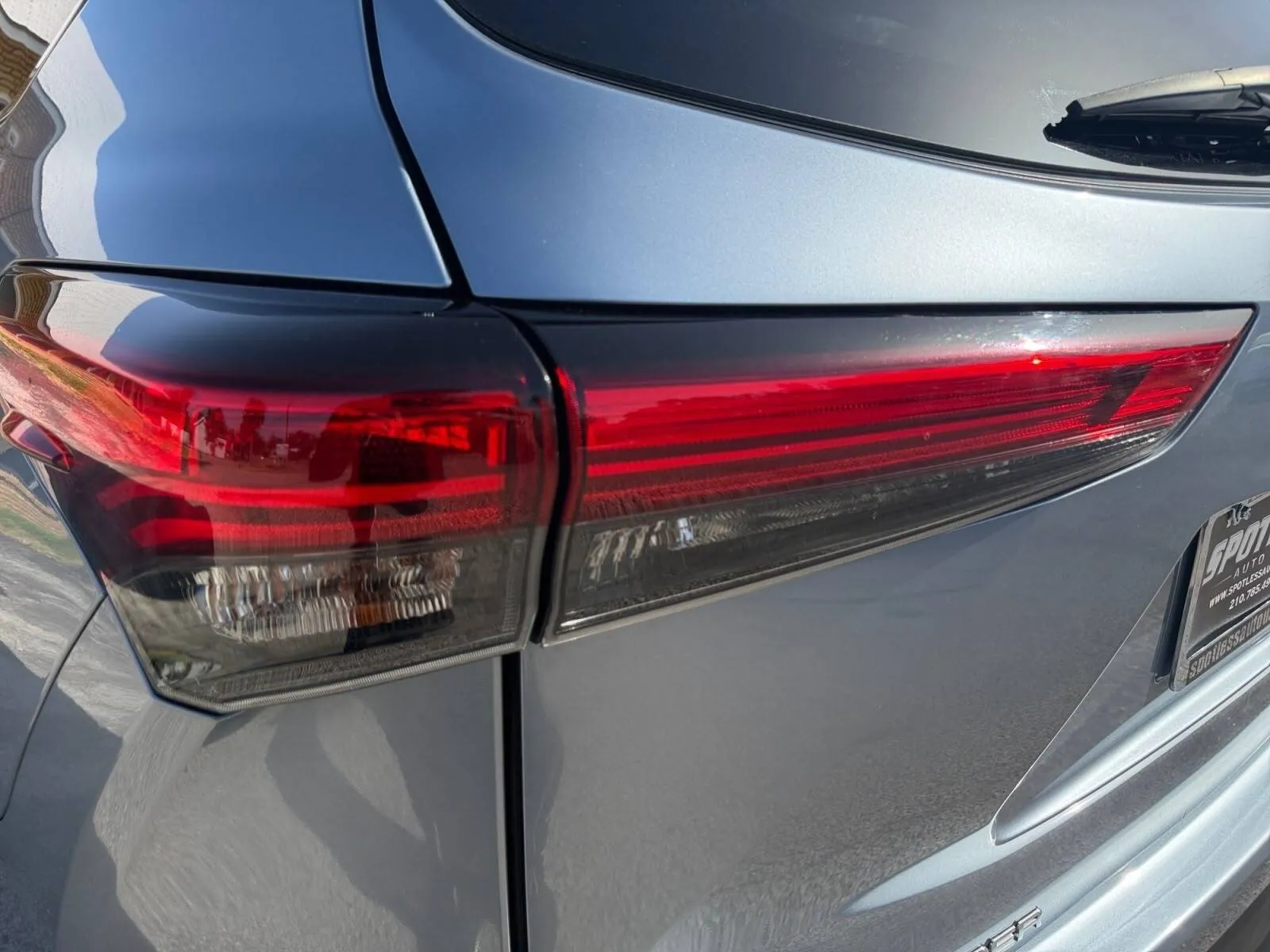 Toyota Highlander photo 13