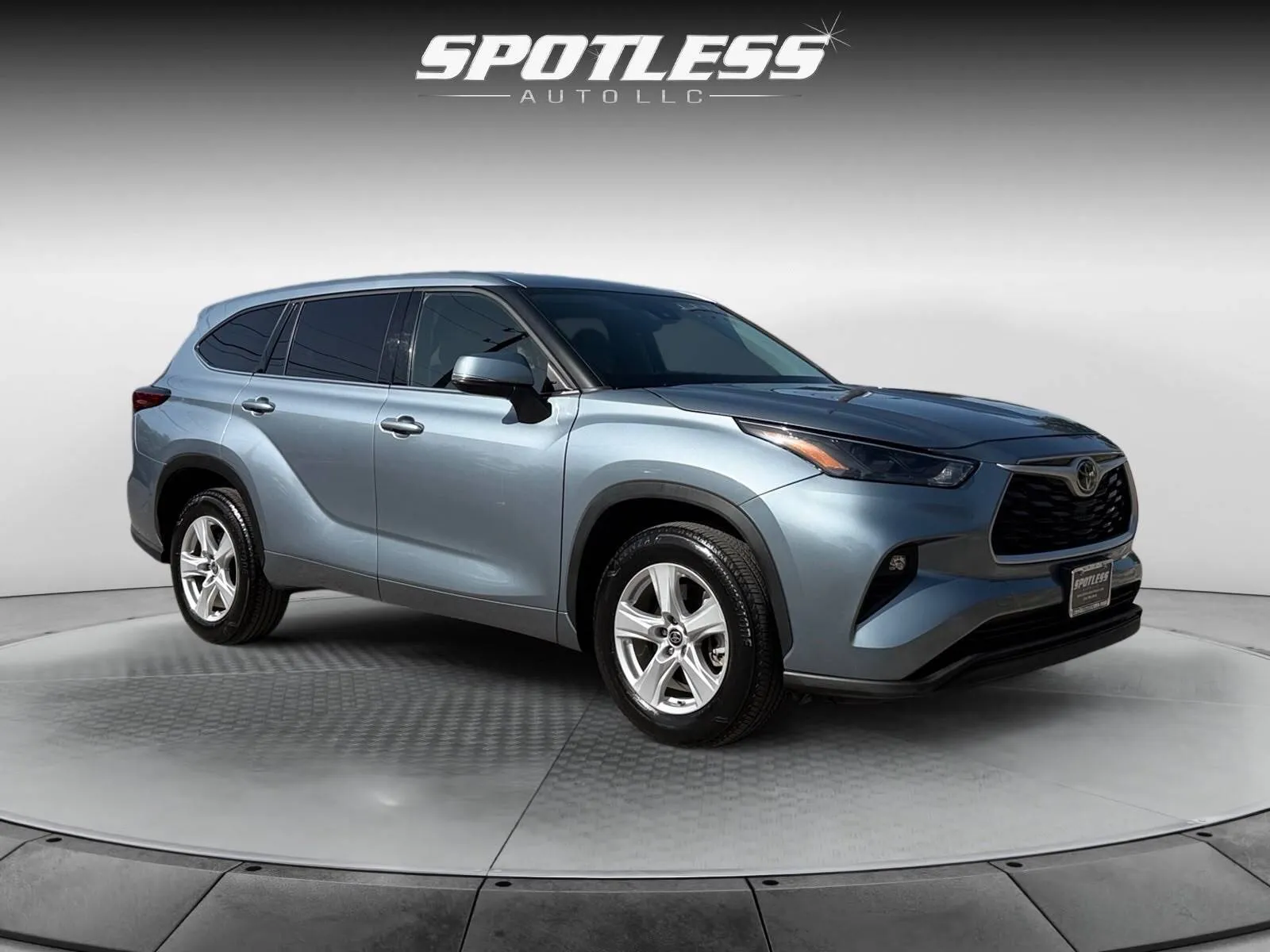 Toyota Highlander photo 11